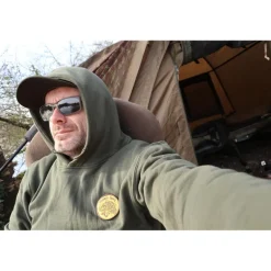 Sweat À Capuche Pêche Personnalisable Sur Vos Traces - Kaki