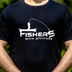 Tee Shirt Manches Courtes Homme Fishxplorer Fisher With Attitude - Noir